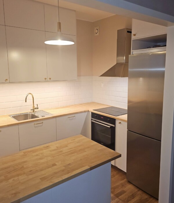 Totalrenovering av kök Totalrenovering av kök Stockholm modern köksrenovering före efter